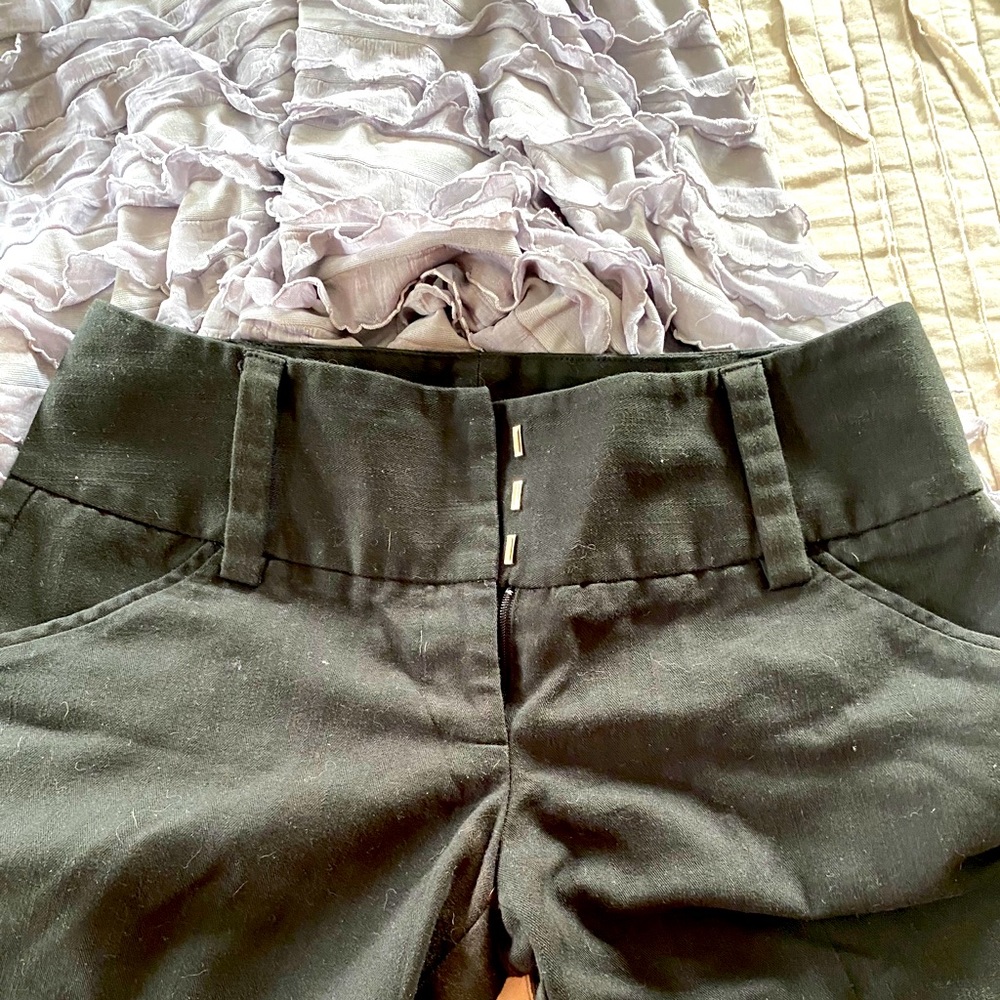 I.N. San Francisco Dress Capri